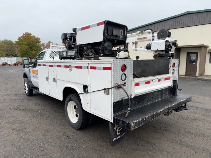 2008-ford-f550-xl-image-3