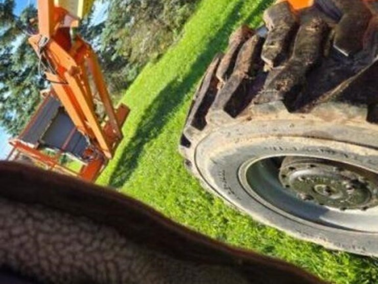 2004-jlg-600aj-image-13