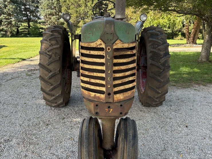 1957-oliver-super-77-image-8