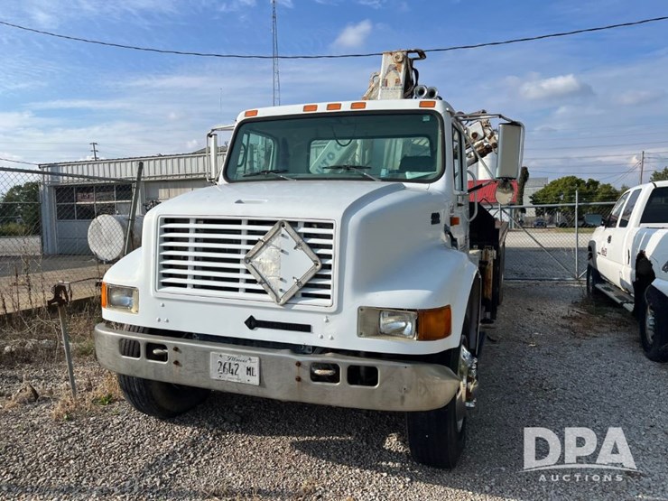 2000-ihc-4700-boom-truck-(jn3112,-unit-603)-image-2
