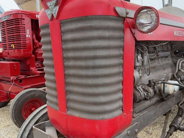 massey-ferguson-97-image-35