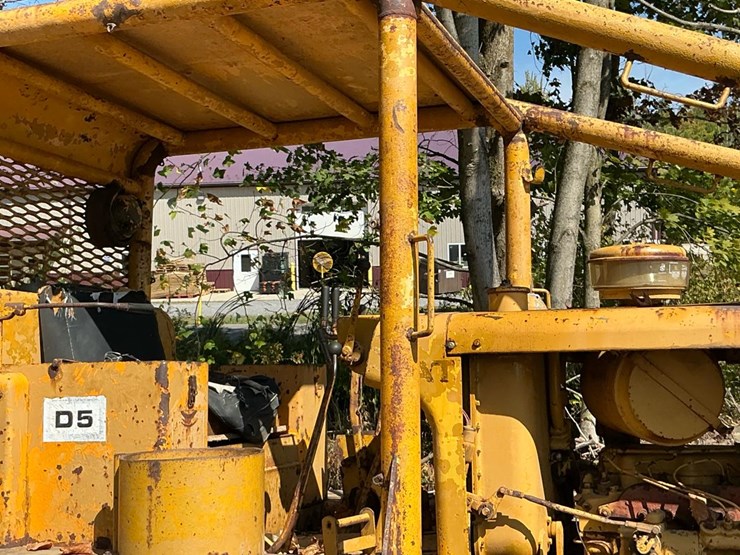 caterpillar-d5-image-35