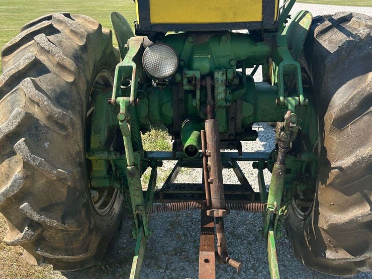 1958-john-deere-420s-image-7