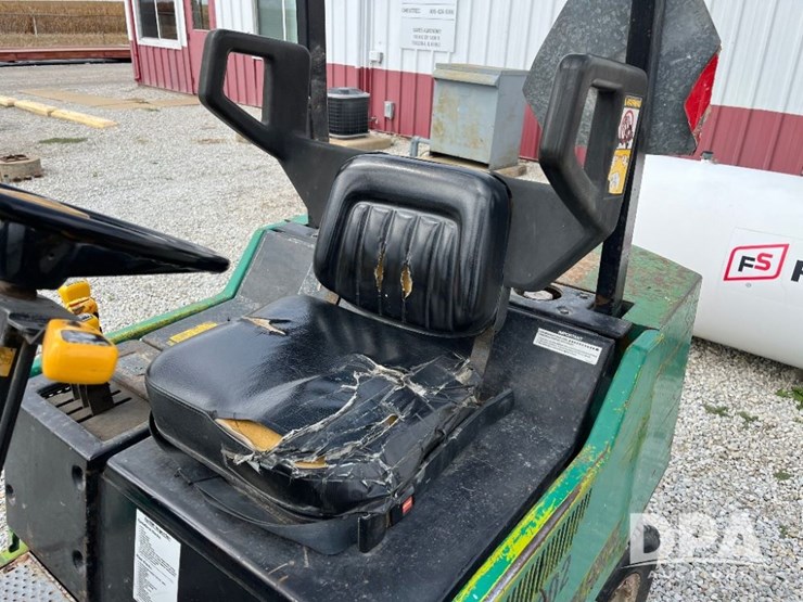 clark-gps25mc-forklift-(jn3106,-unit-3002)-image-25