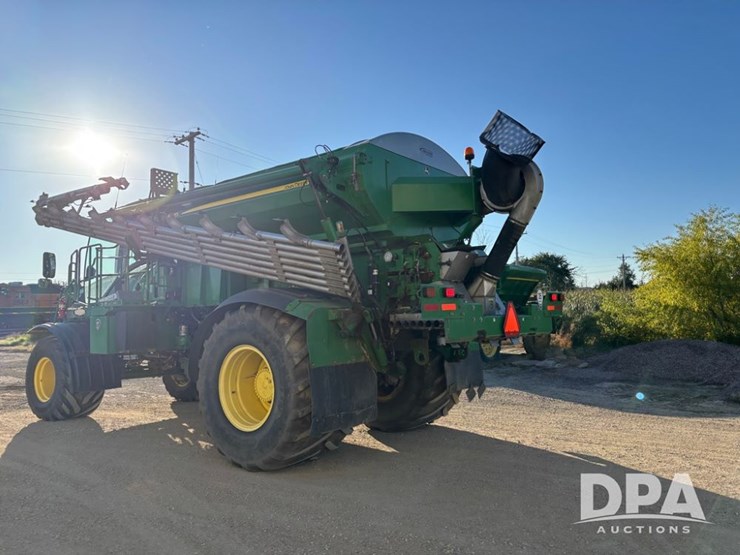 2019-john-deere-f4365-image-13
