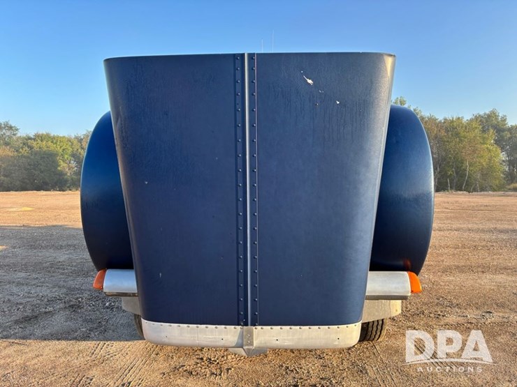 1991-peterbilt-379-image-27