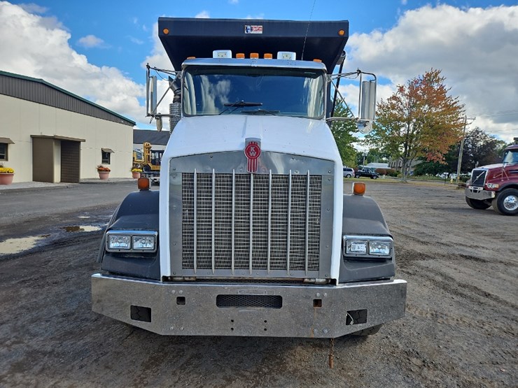 2001-kenworth-t800-image-8