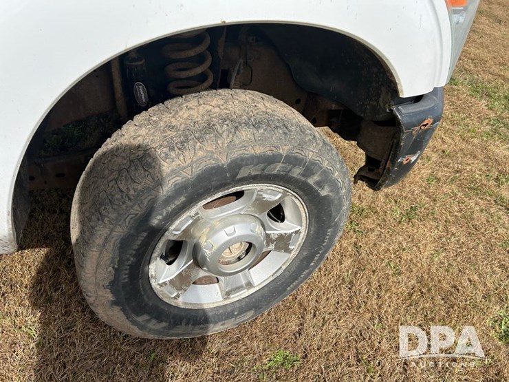 2011-ford-f250-image-15