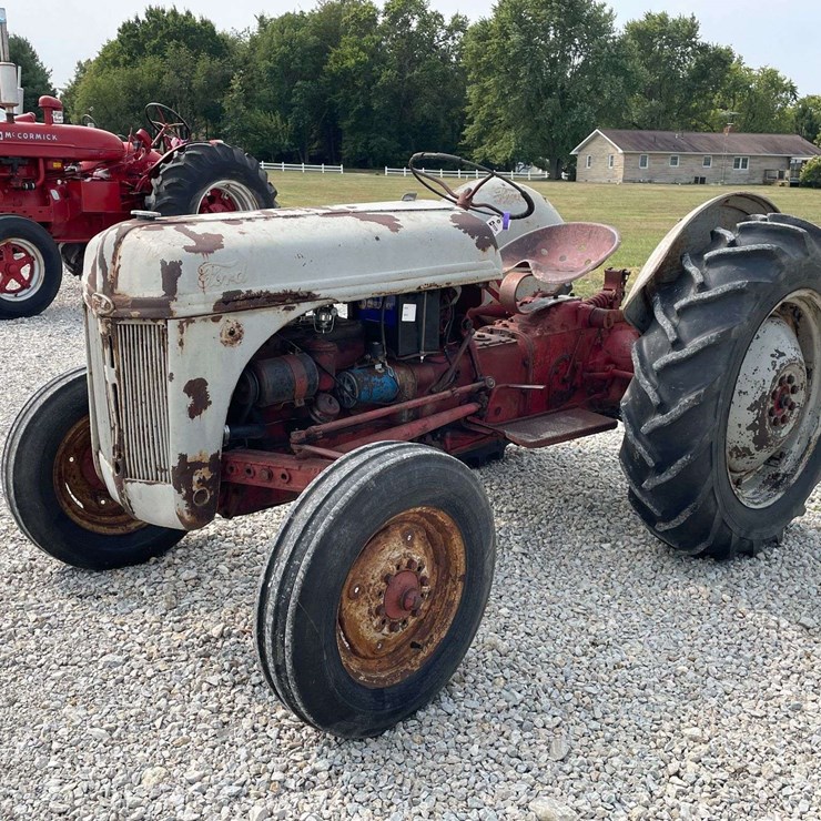 FORD 8N