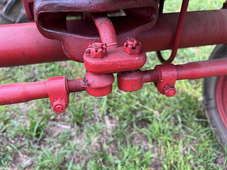 farmall-140-image-22