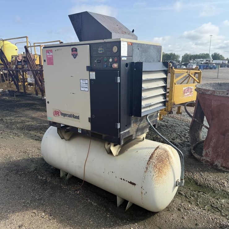 #2104 • 2006 Ingersoll Rand PX7068U06152