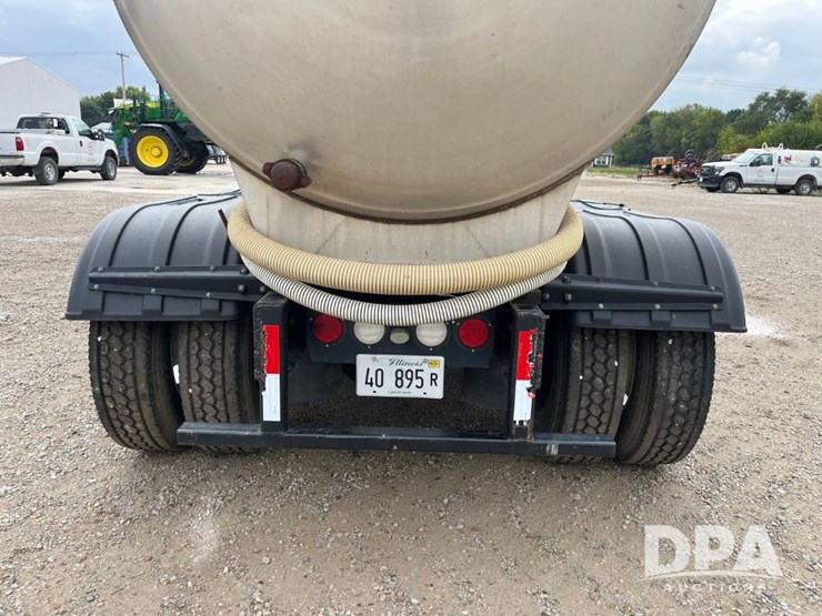 2009-ihc-durastar-4400-truck-(jn3095,-unit-537)-image-38
