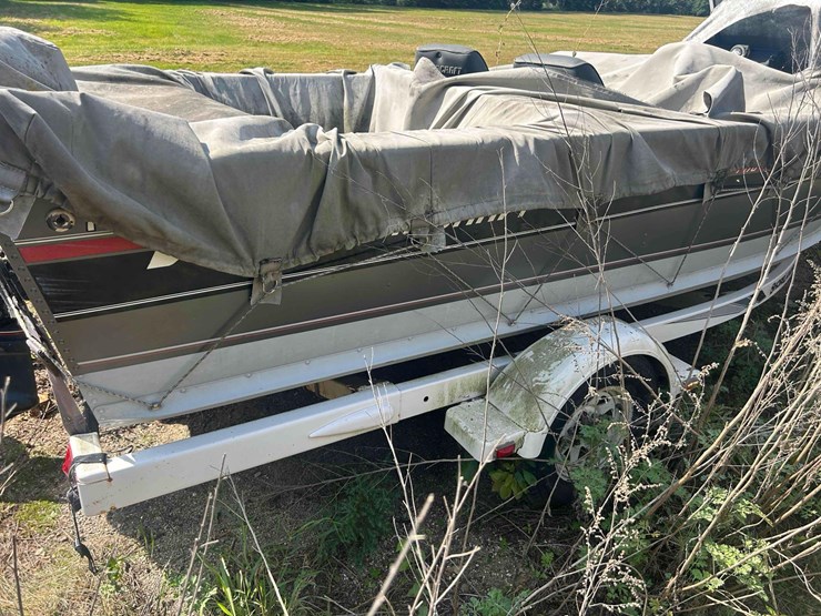 alumacraft-tropy-170-boat-image-8