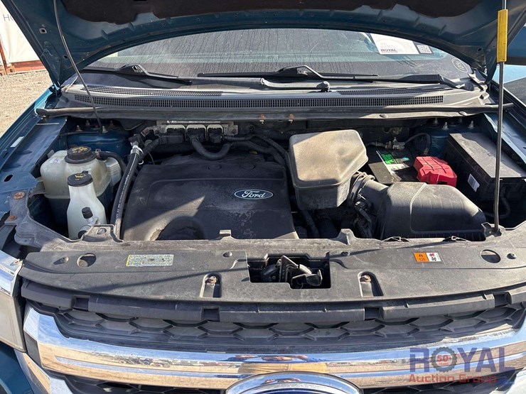 2011-ford-edge-image-13