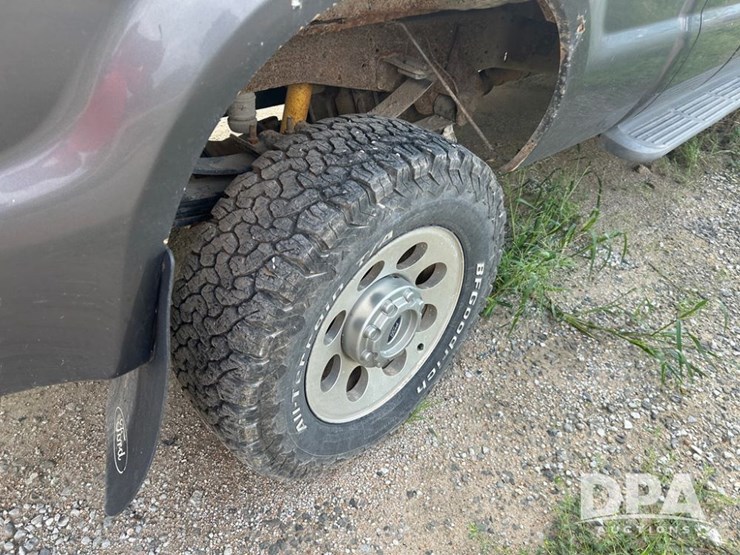 2005-ford-f350-xlt-image-13