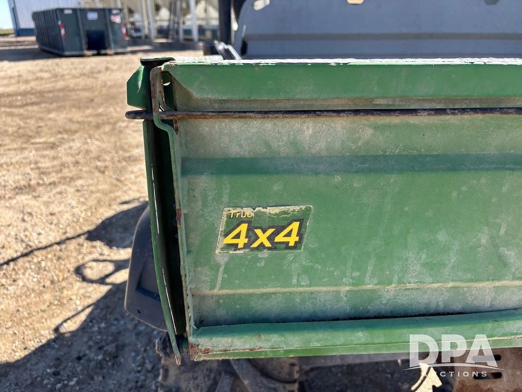 john-deere-gator-image-17