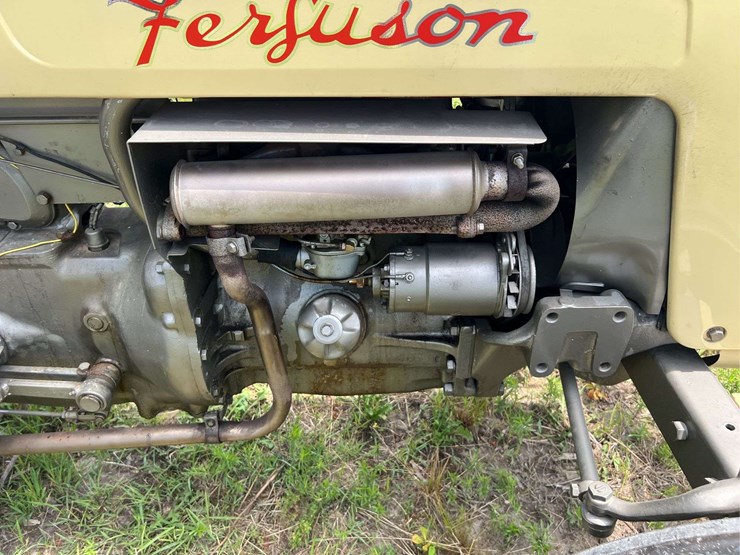 massey-ferguson-40-image-24