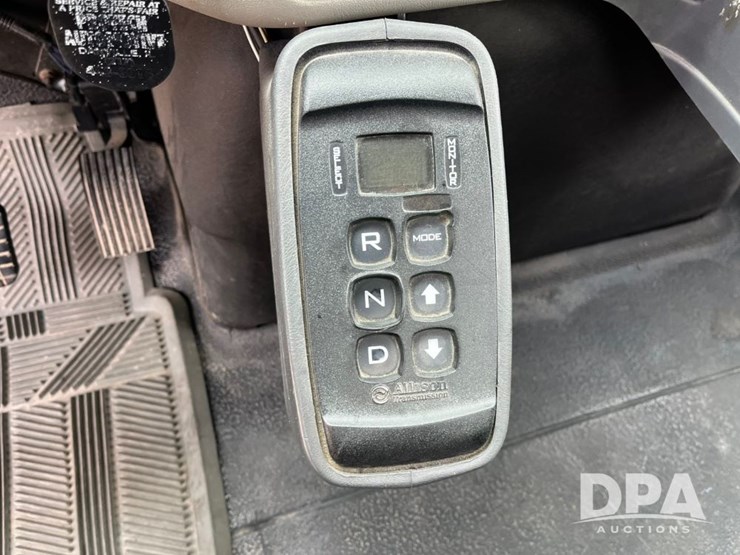 2009-ihc-durastar-4400-truck-(jn3095,-unit-537)-image-54
