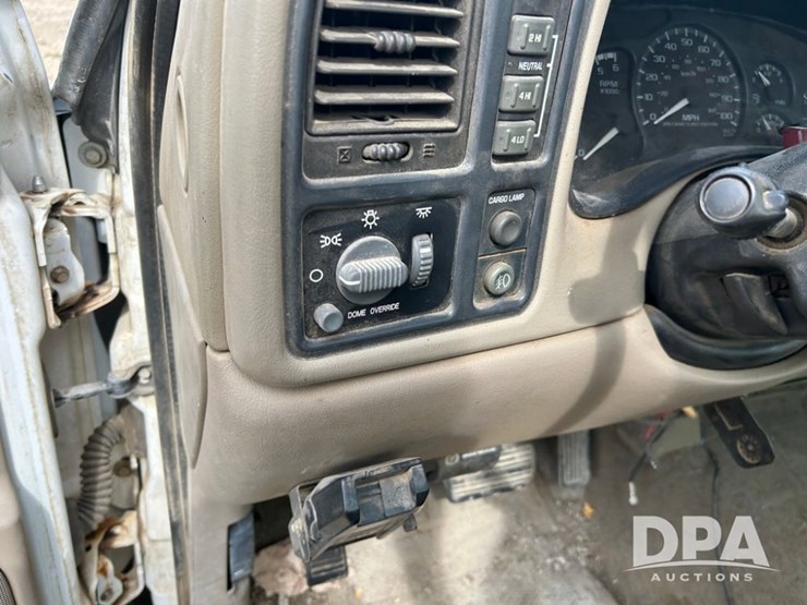 2002-chevrolet-2500hd-image-20