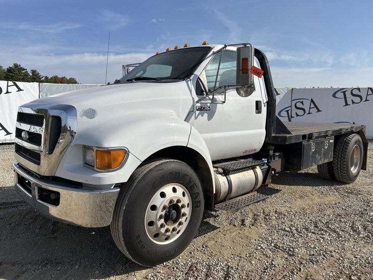 ford-f750-image-1