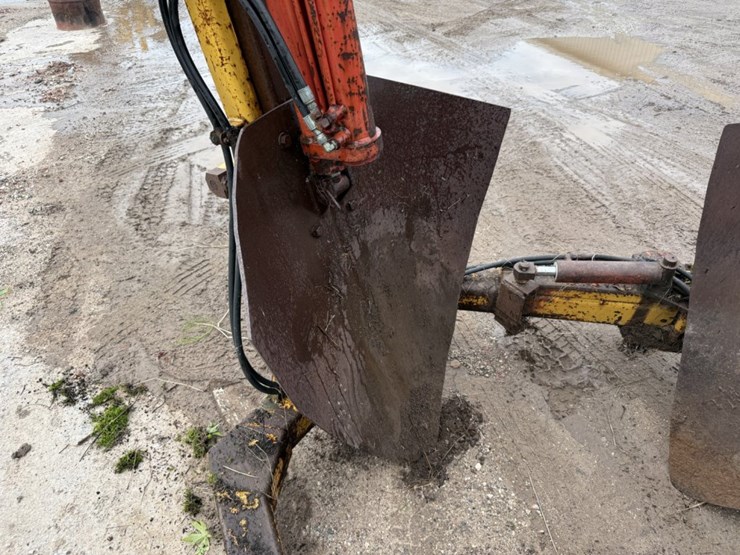 #2558-•-(3)-point-hydraulic-tree-spade-image-10