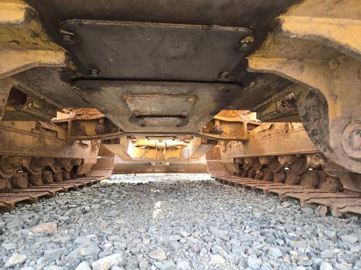2001-caterpillar-d5c-image-21