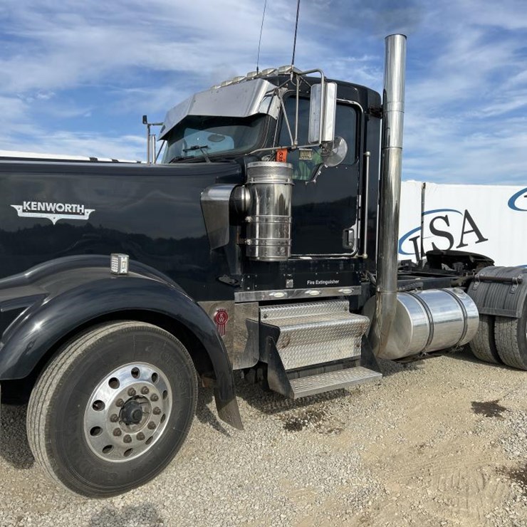 2009 KENWORTH W900