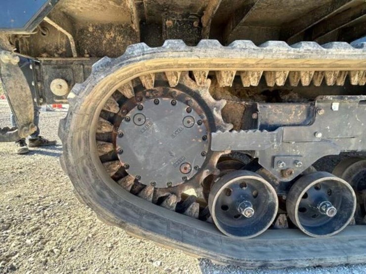 2020-yanmar-c50r-image-44