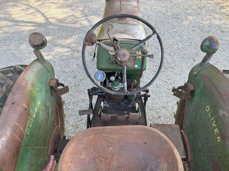 1957-oliver-super-77-image-14