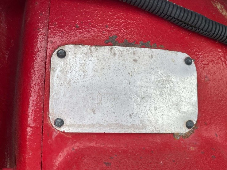 farmall-130-image-65