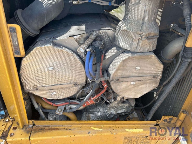2017-caterpillar-d6t-lgp-image-9