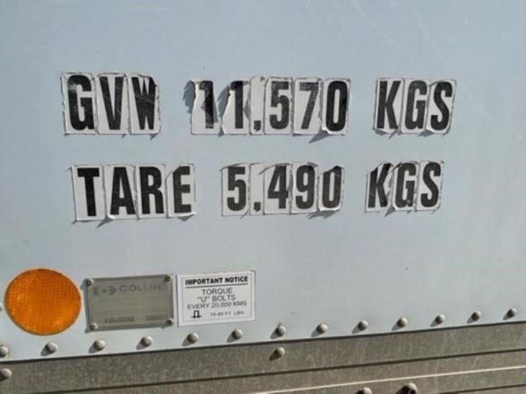 2010-hino-258-image-20