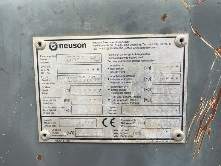 2008-wacker-neuson-38z3-image-32