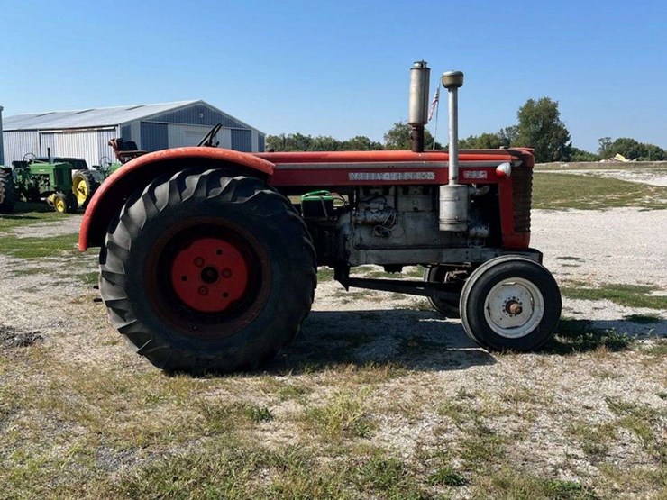 1962-massey-ferguson-97-image-1