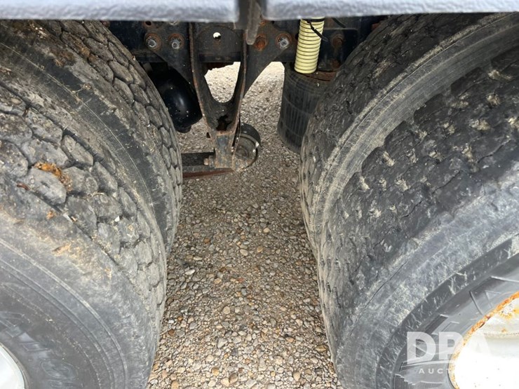2009-ihc-durastar-4400-truck-(jn3095,-unit-537)-image-35