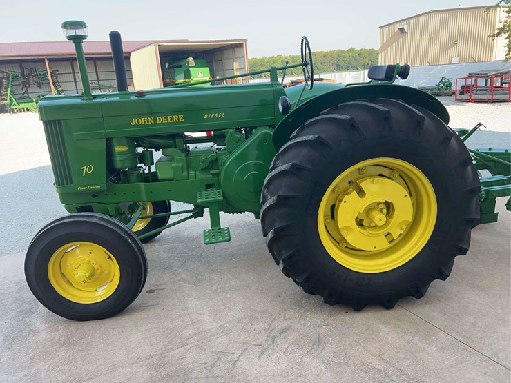 1955-john-deere-70-image-5
