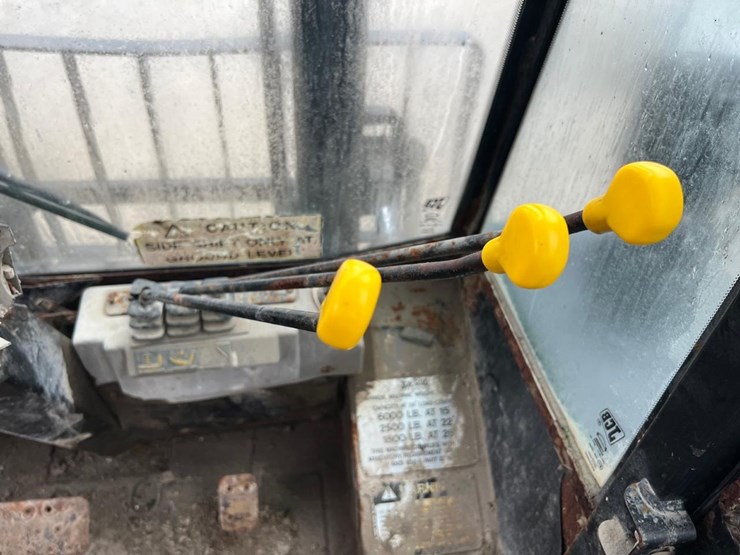 jcb-930-image-23