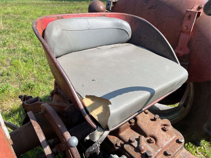 massey-ferguson-50-image-37