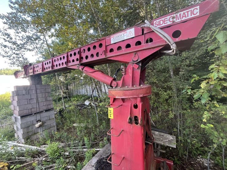 #2534-•-ustc-110-35e-side-o-matic-3-stage-boom-image-1