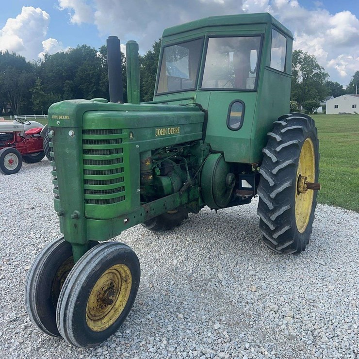 JOHN DEERE A