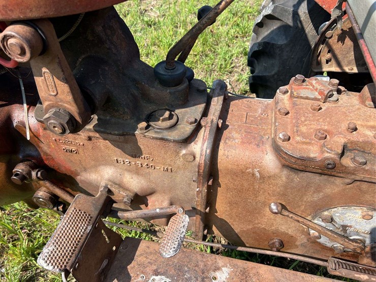 massey-ferguson-50-image-76