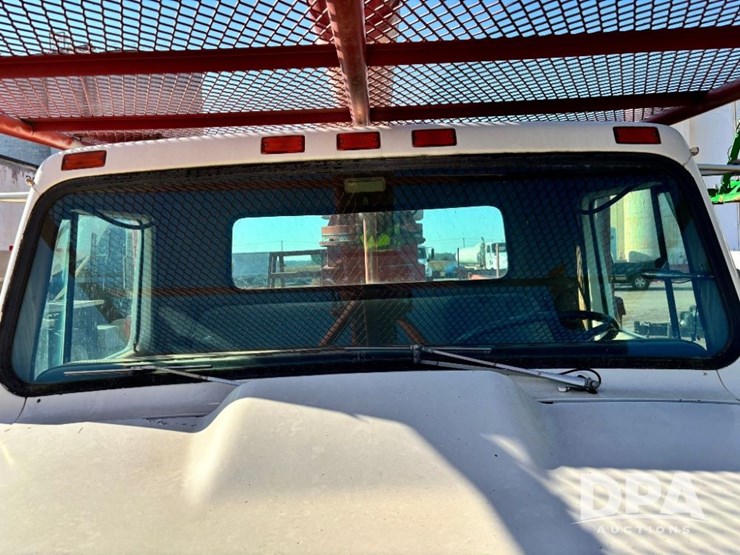 1981-international-1754-bucket-truck-(gp11561,-unit-78228)-image-16