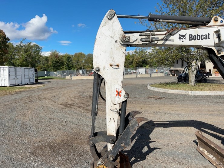 2006-bobcat-430-image-14