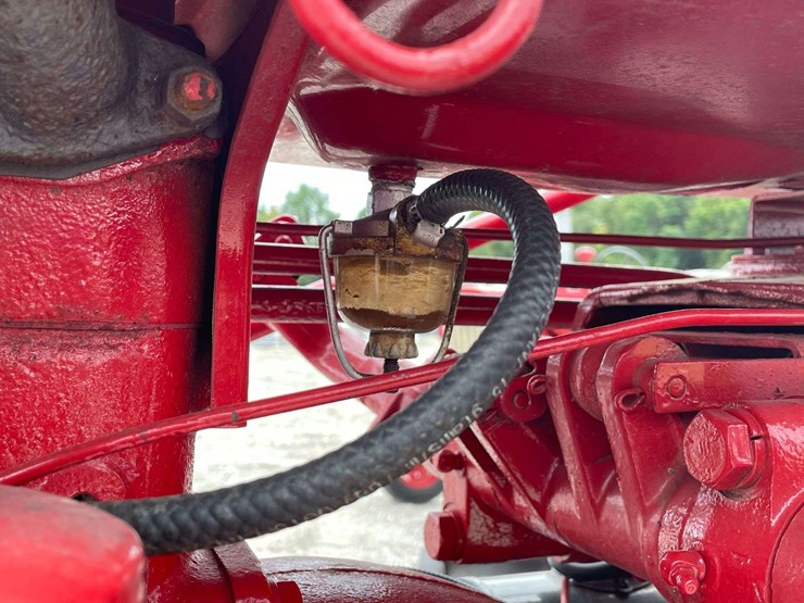 farmall-130-image-26
