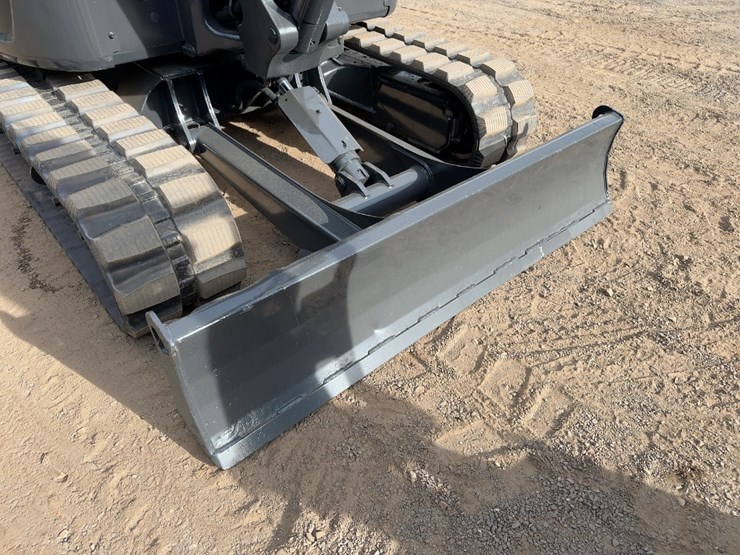 2023-bobcat-e60-image-18