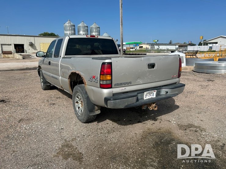 2005-gmc-extended-cab-pickup-(cp1139,-unit-7170)-image-4