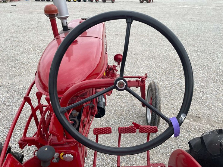 farmall-130-image-53
