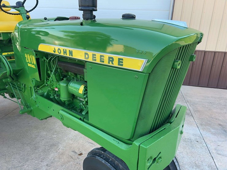 1962-john-deere-2010-image-9
