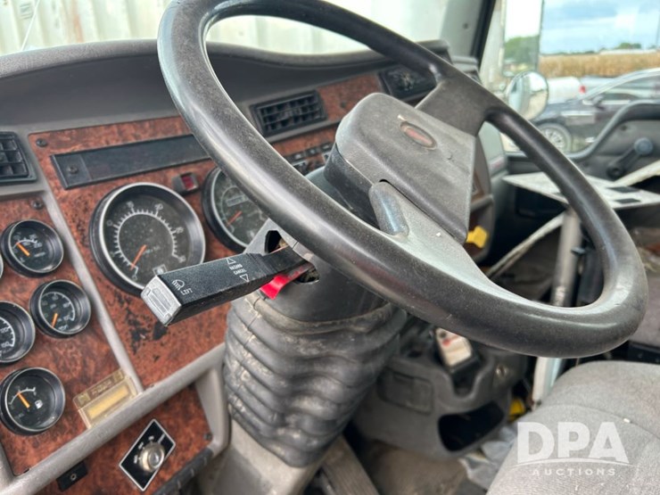 2003-kenworth-truck-(cp1130,-unit-4650)-image-21