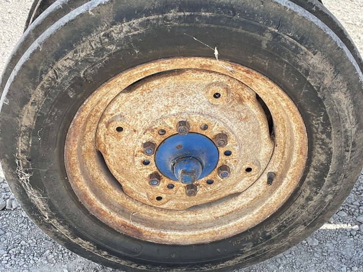 ford-4000-image-16